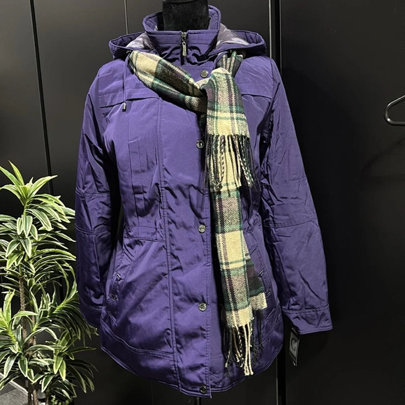 Gallery NY Waterproof Parka/winter coat,removable hood, zip/snap up, pockets - Picture 7 of 16